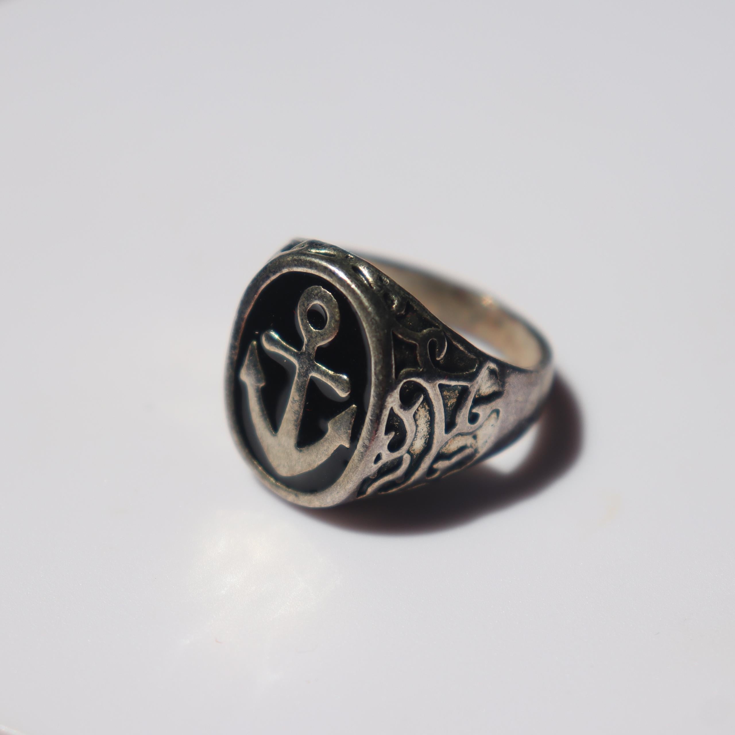Anchor Ring